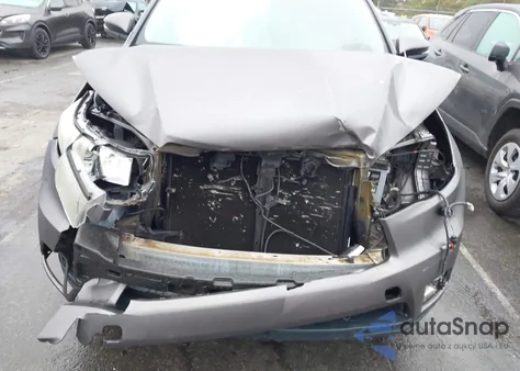 2015 Toyota Highlander Limited Platinum V6 z USA, uszkodzony, nr VIN 5TDDKRFH5FS179705